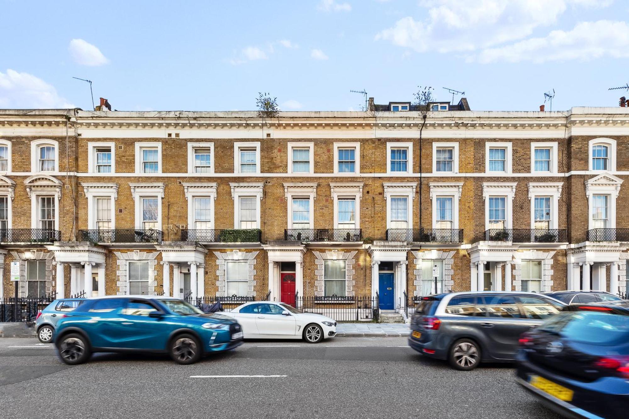 Newly Renovated Kensington 2 Bedroom Apartment With Balcony Near Harrods Sleeps 6, 2 Min Walk From Station Londres Exterior foto