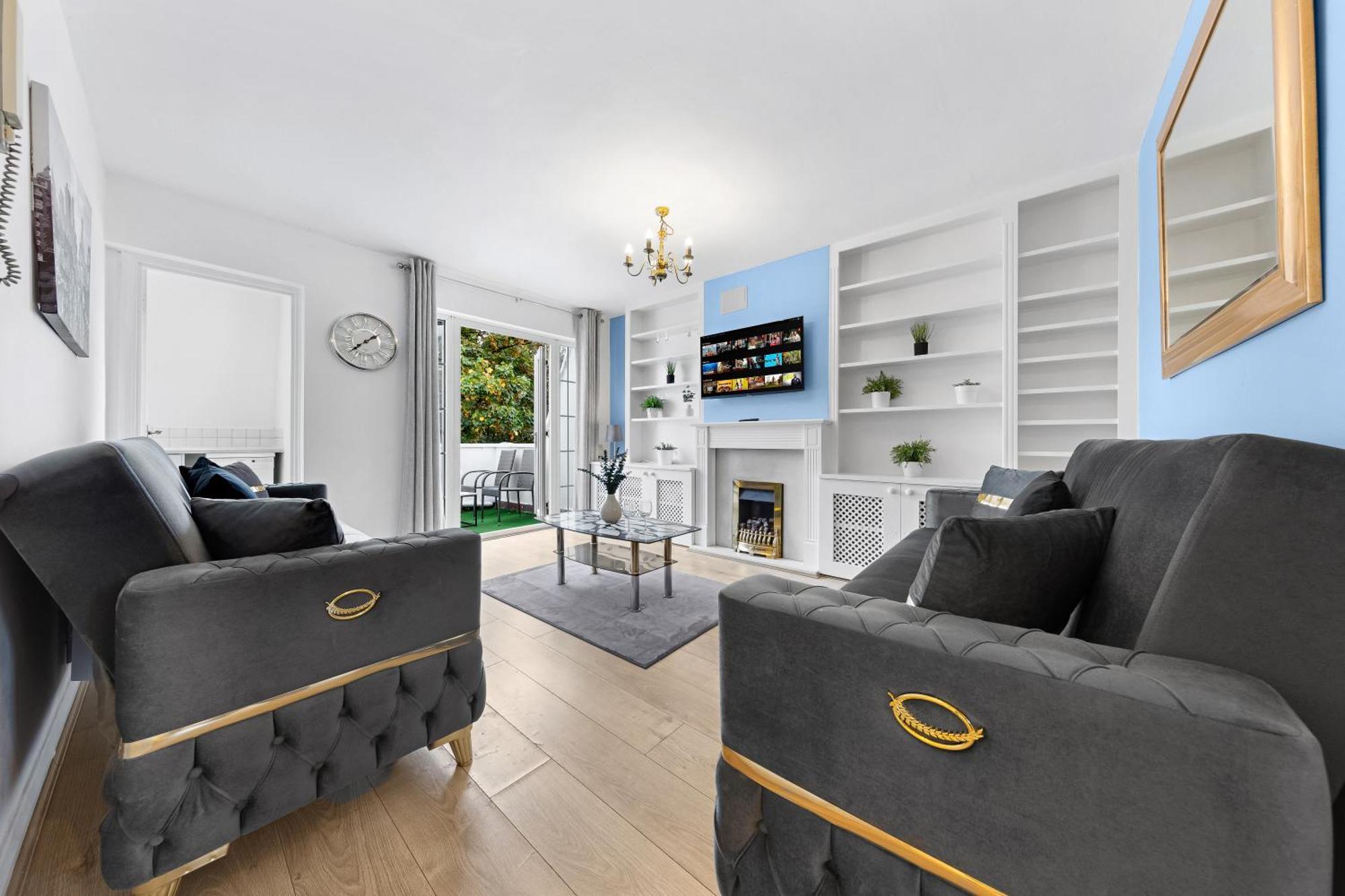 Newly Renovated Kensington 2 Bedroom Apartment With Balcony Near Harrods Sleeps 6, 2 Min Walk From Station Londres Exterior foto
